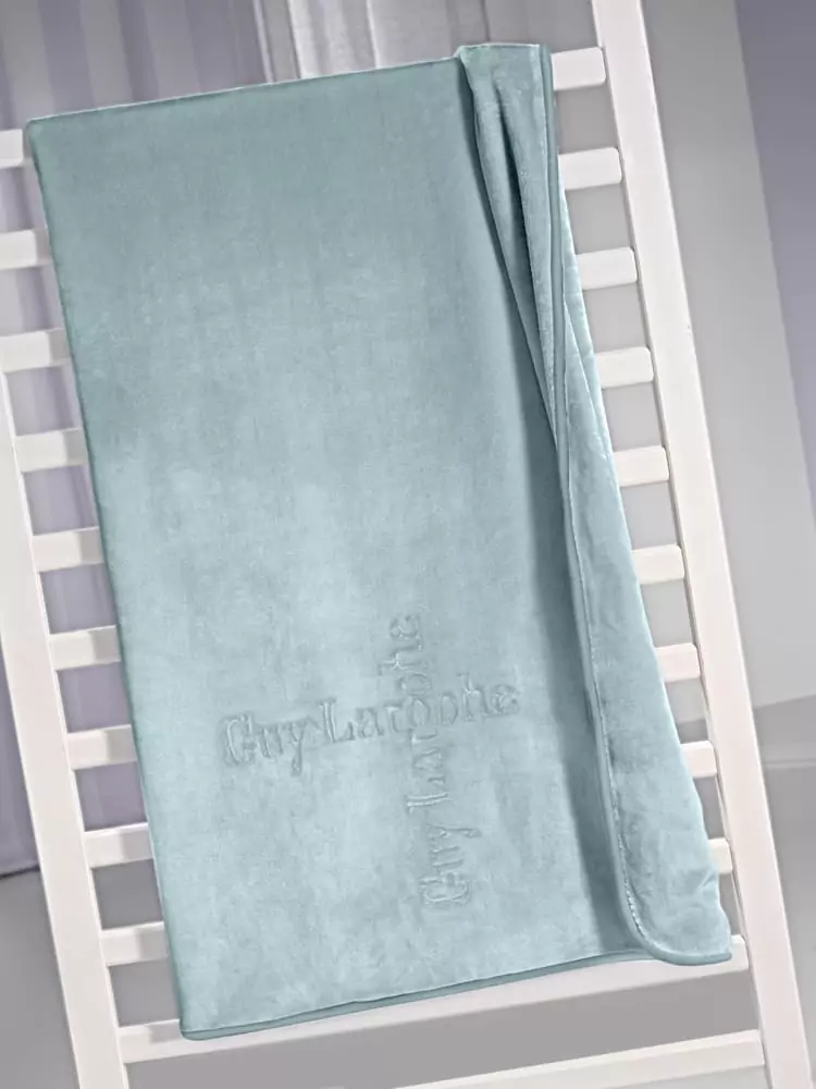 Βρεφική Κουβέρτα Μονόχρωμη Logo 110Χ140 Guy Laroche
